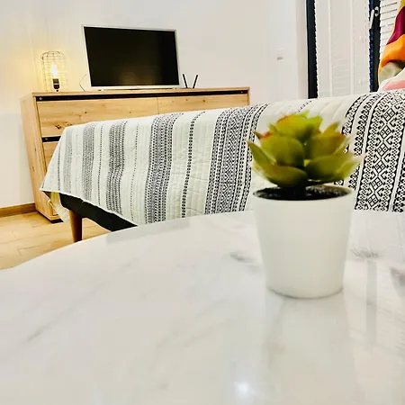 Cozy Corner Briz דירה *