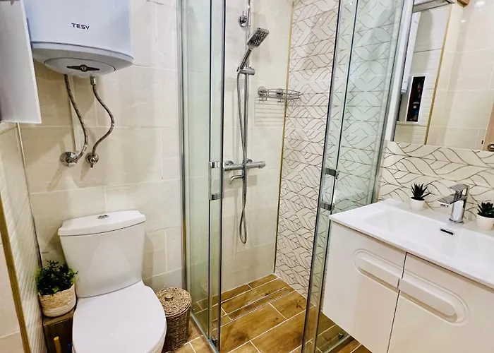 Cozy Corner Briz Apartamento *